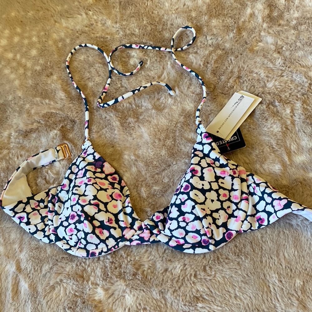 Raisins swim suit top